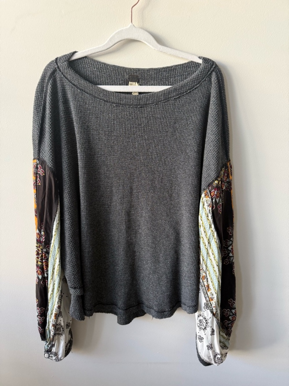 WE THE FREE Boho Patch-Sleeve Waffle Knit Top in Charcoal - Picture 2 of 4
